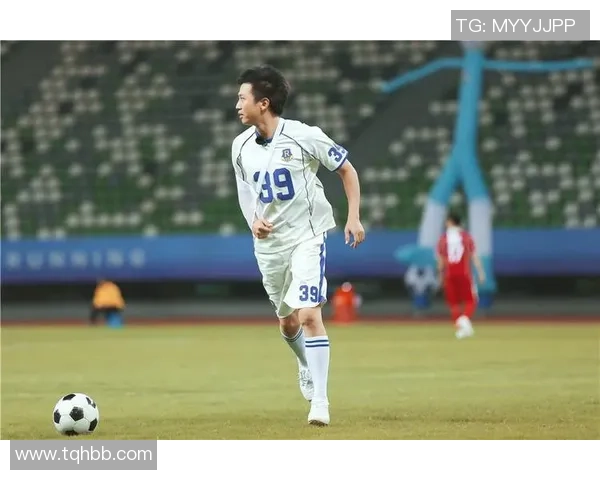 跑男节目中曾邀请过的足球明星有哪些精彩瞬间与互动回顾