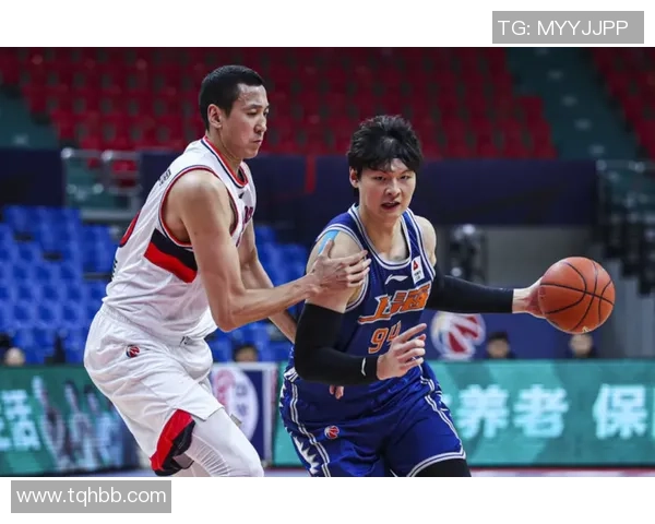 武汉足球队独占鳌头大满贯积分榜以71分领先群雄